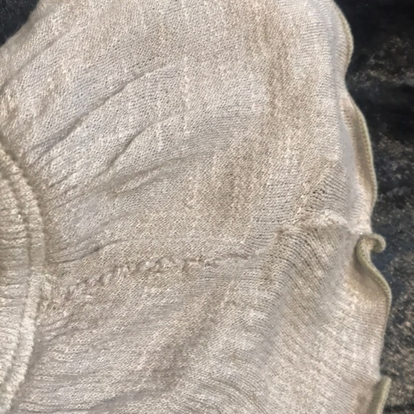 Free People Cora Lee Off the Shoulder Top. S - Picture 4 of 12